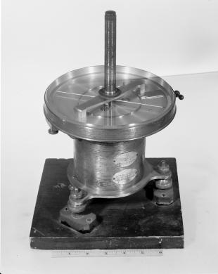 Sir William Thomson's multicellular voltmeter