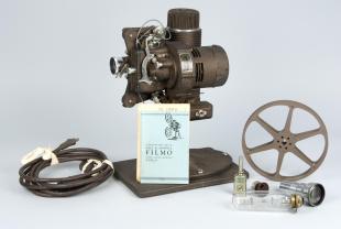 Bell & Howell Filmo 16mm motion picture projector type S
