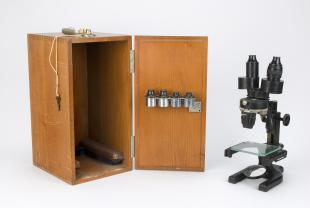 Spencer no. 55 and 56 Greenough-type stereoscopic dissecting compound microscope