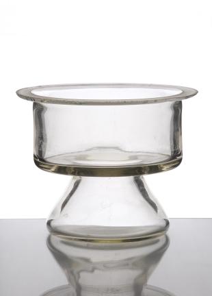 glass desiccator bottom