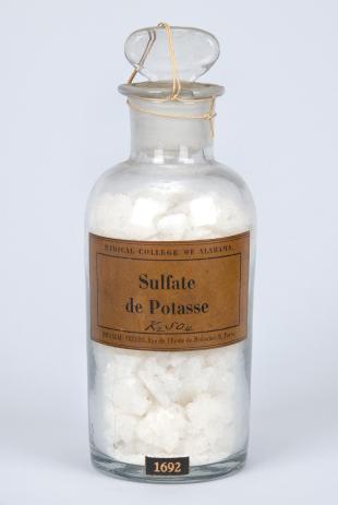 stoppered glass bottle of "Sulfate de Potasse"