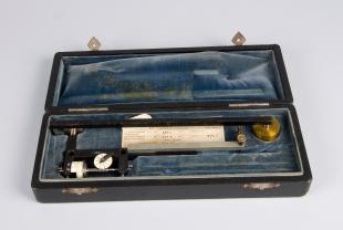 compensating polar planimeter