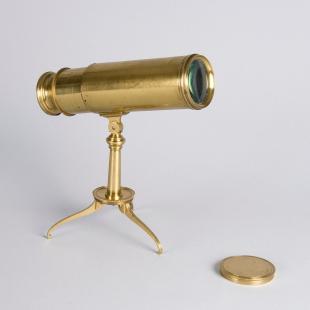 1.25-inch pocket refracting telescope