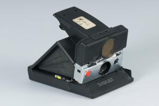 experimental Land camera SX-70 Model 2