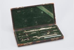 set of drawing instruments, in original case