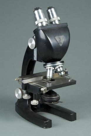 B&L CTAV binocular compound microscope