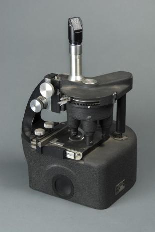 B&L carbon-arc projection microscope